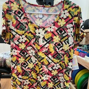 Lularoe xs Classic T